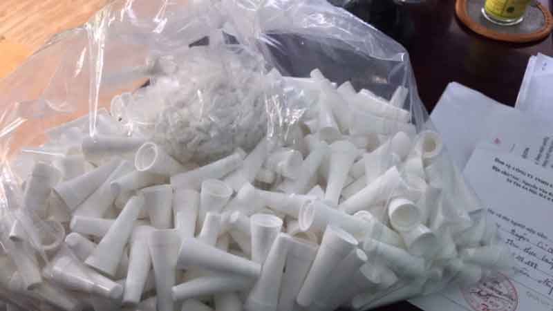 Sản Xuất Các Dạng Chai Thổi PET, HDPE